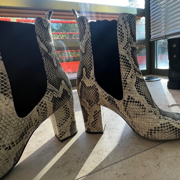 Snakeskin Boots - Picture 8 of 10